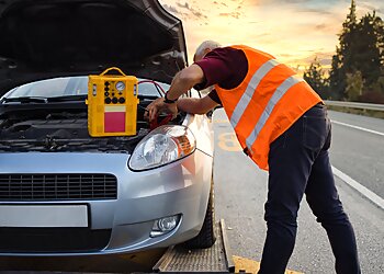 Oakland Towing Companies EB Towing