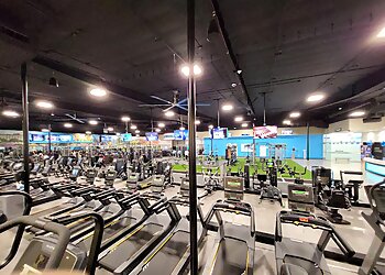 Fullerton Gyms EōS Fitness Fullerton