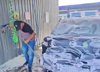 San Jose Car Wash E-Z Clean Carwash