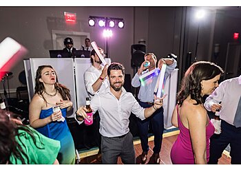 Virginia Beach Djs E and E Special Events