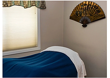 Salem Acupuncture Earth-Moon Acupuncture