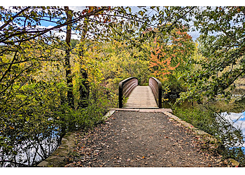 New Haven Hiking Trails East Rock Park