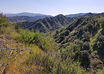 Ed Davis Park at Towsley Canyon - Santa Clarita, CA Hiking Trails - Scenic View Image