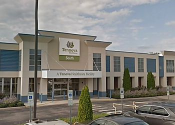 Eddie Brown - Knoxville, TN Primary Care Physicians - Clinic Exterior Image