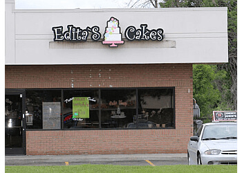 Warren Cakes Edita's Cakes Custom Cakes and Pastries