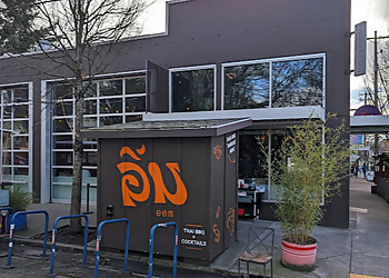Portland Thai Restaurants Eem