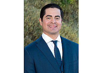 Efrain I. Cubillo, MD Tucson Pain Management Doctors image 1