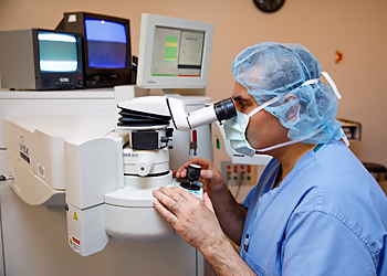 Des Moines Eye Doctors Ejaz Husain, MD, FACS - ASSOCIATED OPHTHALMOLOGIST