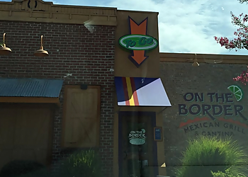 Milwaukee Mexican Restaurants El Beso Mexican Restaurante & Cantina