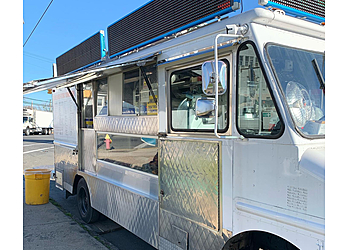 El Boulevard Fritura y Chimichurri Paterson Food Trucks image 1