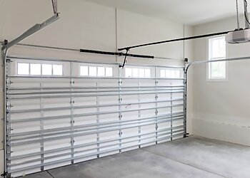 3 Best Garage Door Repair in El Paso, TX - Expert Recommendations