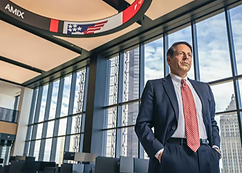 Pittsburgh Commercial Photographers Elan Mizrahi Photography