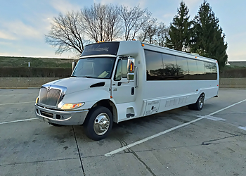 Elegant Excursions Party Bus and Limousine Service - Cincinnati, OH Limo Service - Truck Image