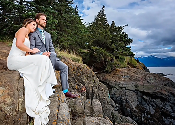 Anchorage Wedding Photographers Elegant Light Studio