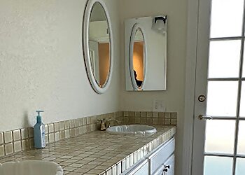 Costa Mesa Commercial Cleaning Services Elena's house cleaning