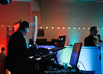 Elevate Entertainment - Kansas City, MO Djs - DJ Performance Image