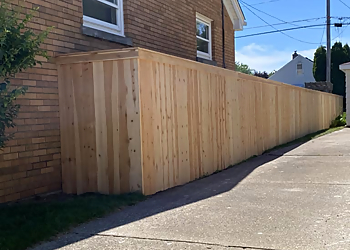 Kenosha Fencing Contractors Elite Fence and Construction