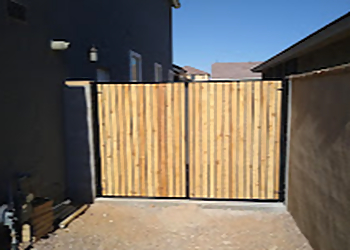 Peoria Fencing Contractors Elite iron and fab llC