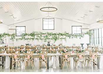 Cedar Rapids Wedding Planners Elizabeth Bliss Events