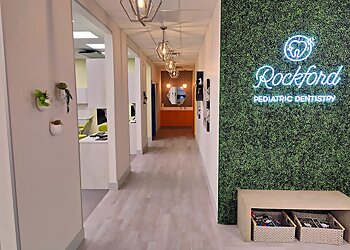 Rockford Kids Dentists Elizabeth Duran, MD - ROCKFORD PEDIATRIC DENTISTRY