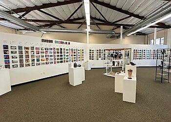 Elk Grove Places To See Elk Grove Fine Arts Center