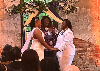 Baltimore Wedding Officiants Elle Is For Love