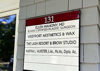 Bridgeport Plastic Surgeon Ellen Mahony, MD