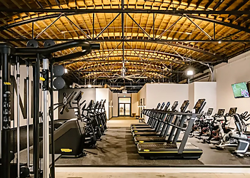 Charleston Physical Therapists Elliot Lance, PT, DPT - MADE 2 MOVE PHYSICAL THERAPY-DOWNTOWN CHARLESTON