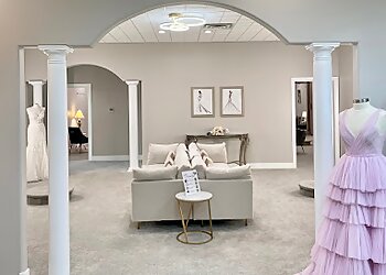 Lincoln Bridal Shops Ellynne Bridal