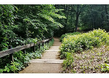 Minneapolis Hiking Trails Eloise Butler Wildflower Garden and Bird Sanctuary