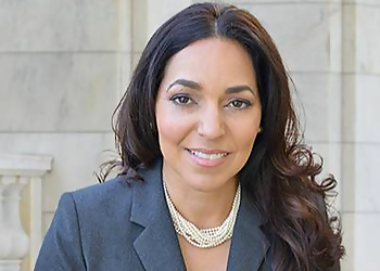 Elsa I. Martinez - LAW OFFICES OF ELSA MARTINEZ Inglewood Immigration Lawyers image 1