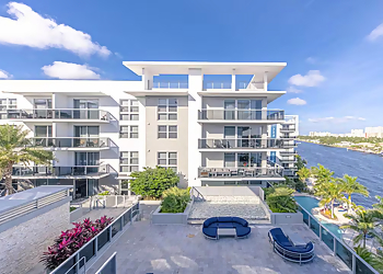 Emera Port Royale Fort Lauderdale Apartments For Rent image 1