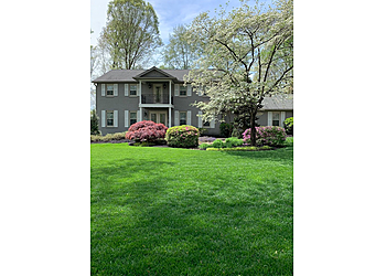 Knoxville Lawn Care Services Emerald Island Lawn Services