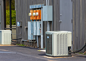 Emergency AC Corp - Miami, FL Hvac Services - Outdoor Work Image