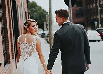 Nashville Wedding Photographers Emily Anne Photography