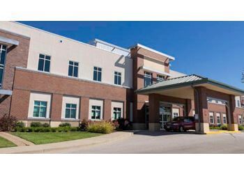 Emily J. Lott - Kansas City, MO Primary Care Physicians - Exterior Image