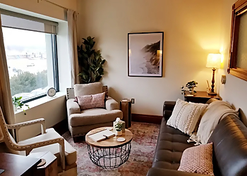 Emily R. Campbell, Psy.D. - Omaha, NE Psychologists - Clinic Interior Image