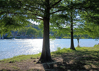 Austin Public Parks Emma Long Metropolitan Park