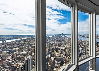 New York Landmarks Empire State Building