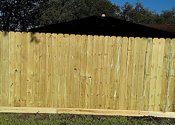 Ergeon Chicago Fencing Contractors image 1