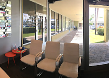 Hollywood Cosmetic Dentists Eric H. Naierman, DDS - EN SMILE DESIGN