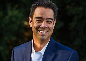 Eric Honbo, PT, DPT, OCS - SPINE & SPORT PHYSICAL THERAPY CLINIC Eric Honbo, PT, DPT, OCS - SPINE & SPORT PHYSICAL THERAPY CLINIC - Thousand Oaks, CA Physical Therapists - Doctor Portrait Image