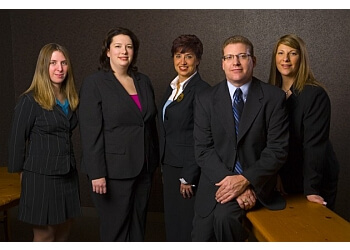 3 Best Divorce Lawyers in Cleveland, OH - Expert ...