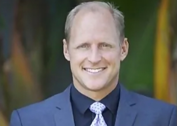 Costa Mesa Cosmetic Dentists Eric Vanek, DDS - DV DENTISTRY