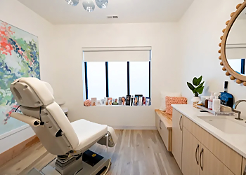 Des Moines Dermatologists Erin Ducharme, MD, FAAD - DUCHARME DERMATOLOGY, PC & BRIGHTSIDE AESTHETICS, LLC