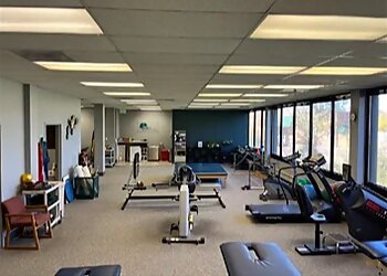 Arvada Physical Therapists Erin Wilkinson, PT, DPT - SELECT PHYSICAL THERAPY - ARVADA