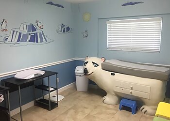 Port St Lucie Pediatricians Ernesto Barral, MD - LITTLE PEOPLE PEDIATRICS