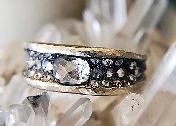 Oakland Jewelry Esqueleto