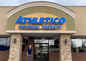 Olathe Physical Therapists Ethan G., DPT - ATHLETICO PHYSICAL THERAPY-OLATHE