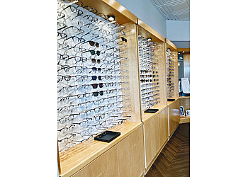 Overland Park Eye Doctors Evan Strong, OD - BLUE VALLEY VISION OF OVERLAND PARK